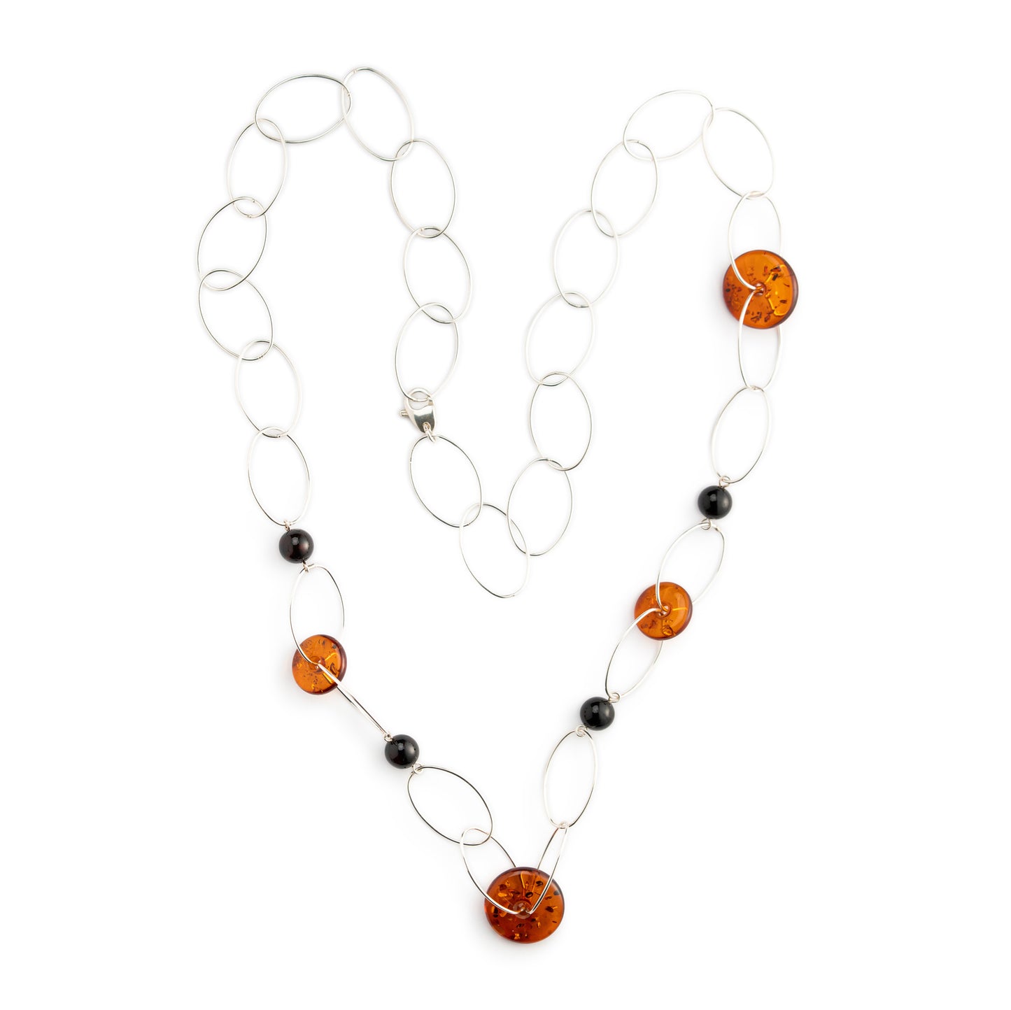 Collana Lunga in Argento con Dischi di Ambra Cognac e Sfere Scure