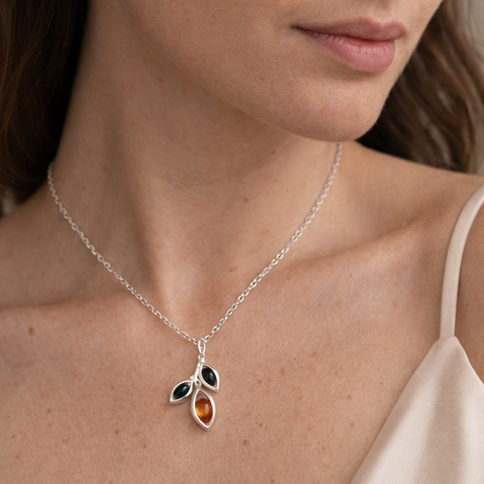 Collana Ramo con Foglie in Ambra e Argento