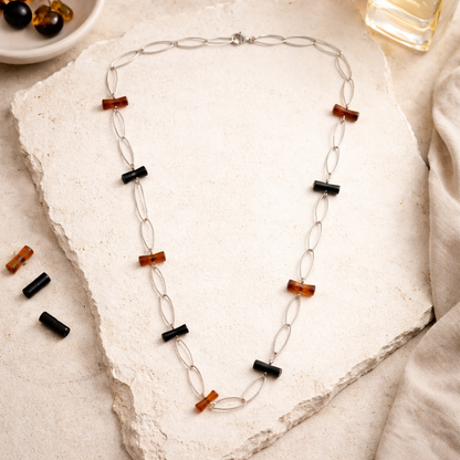 Collana Lunga in Argento con Barrette di Ambra Cognac e Scura