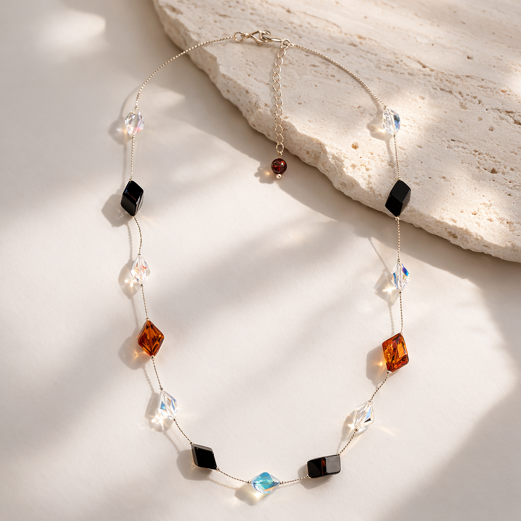 Collana in Argento con Swarovski, Ambra Cognac e Elementi Neri