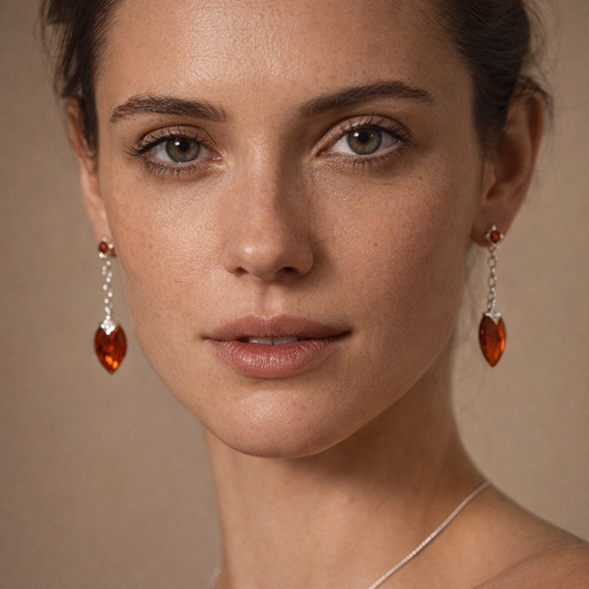 Orecchini Pendenti in Ambra Ciliegia con Catena e Punto Luce