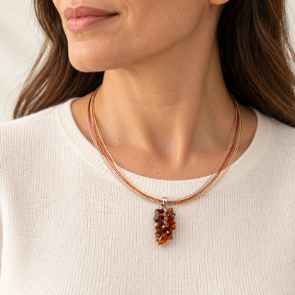Collana Multifilo in Acciaio e Argento con Pendente Bouquet in Ambra Cognac
