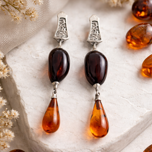 Orecchini Pendenti in Ambra Ciliegia con Goccia Cognac